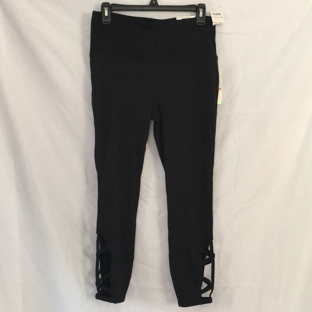 Cropped Cross Ankle Leggings